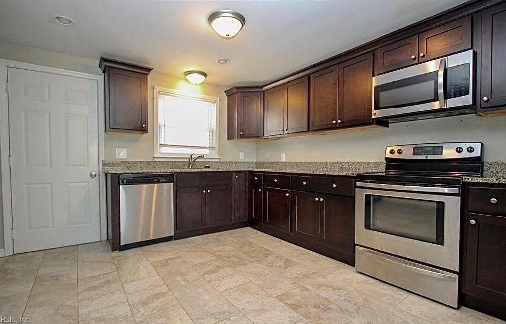 206 Cynthia Dr - Photo 4 of 15
