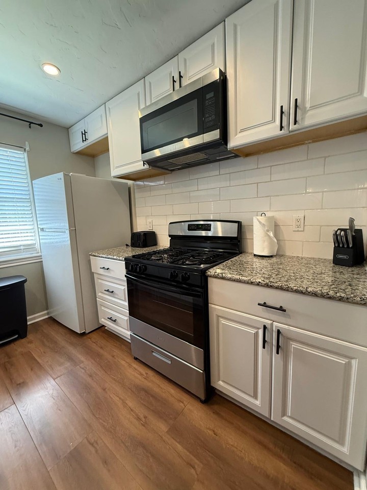 3206 Santana Dr #1620950P - Photo 5 of 21