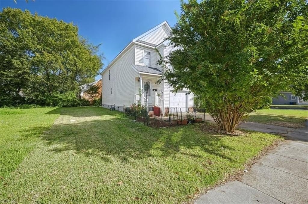 304 W 28th St - Photo 2 of 39