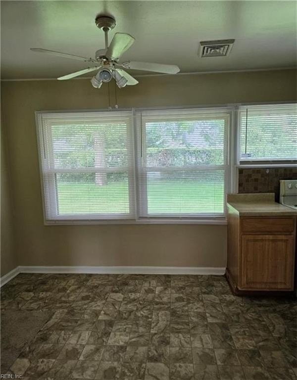 6105 Bromley Ct - Photo 7 of 17