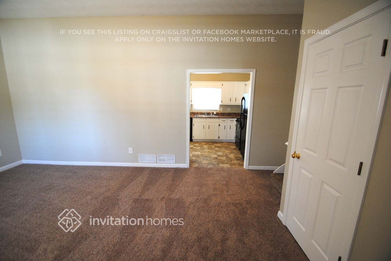 2720 Pine Log Way - Photo 5 of 13