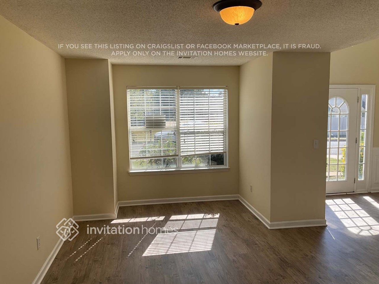460 Silver Willow Walk - Photo 2 of 14