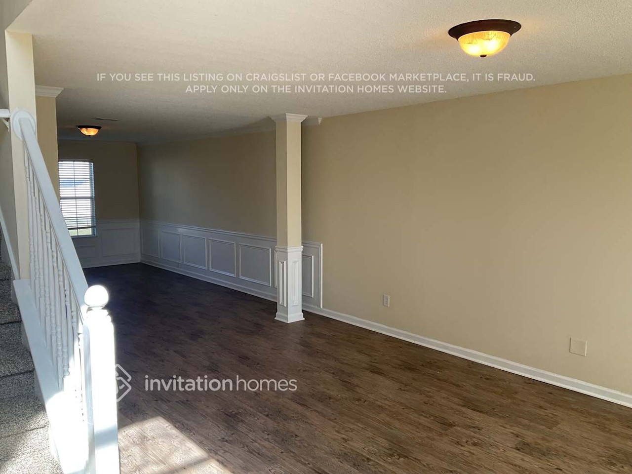460 Silver Willow Walk - Photo 3 of 14