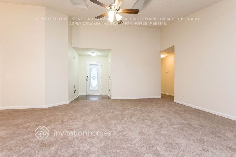 2944 Arendel Dr - Photo 2 of 18
