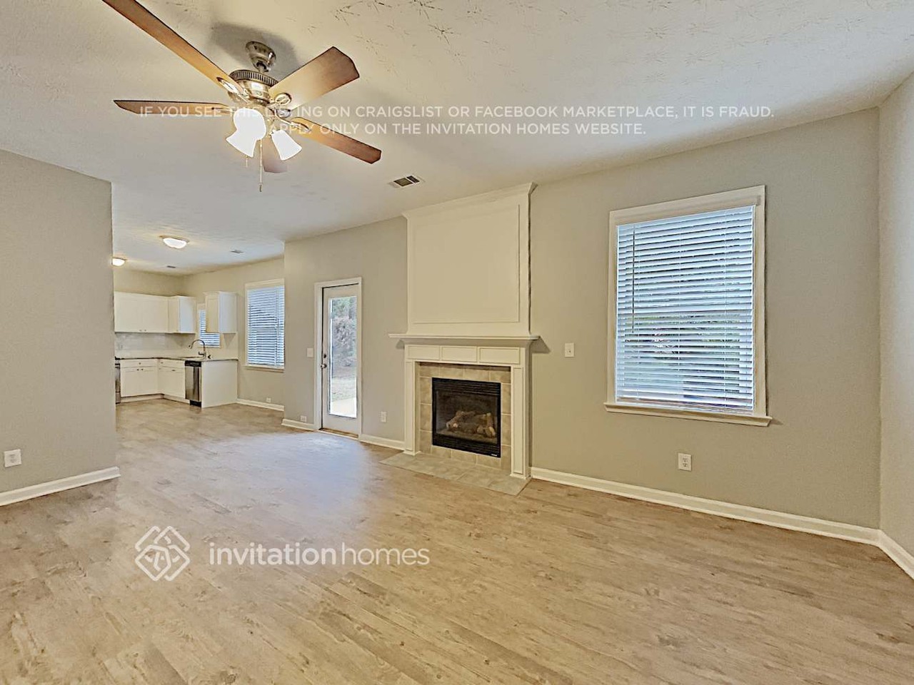 2900 Lighthouse Way - Photo 4 of 18