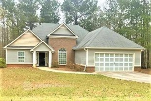 135 Rivercrest Ln - Photo 1 of 1