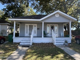 featured image of 529 Brown Ave