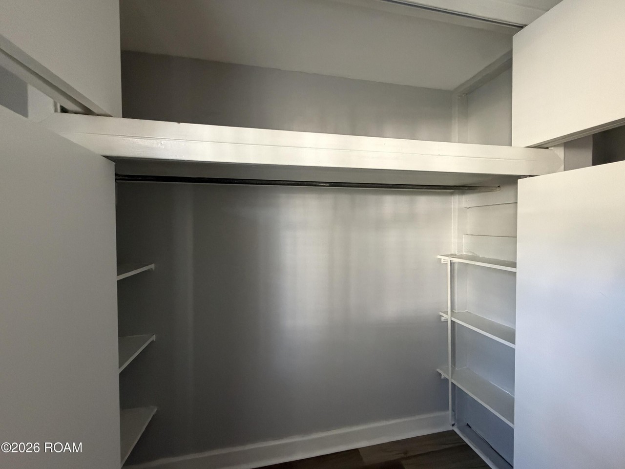 529 Brown Ave - Photo 7 of 20