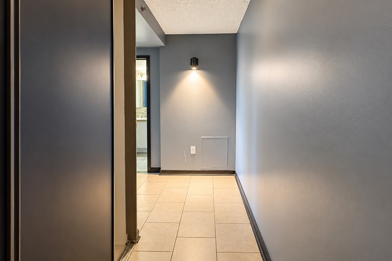 6880 Boul Gouin E - Photo 3 of 5