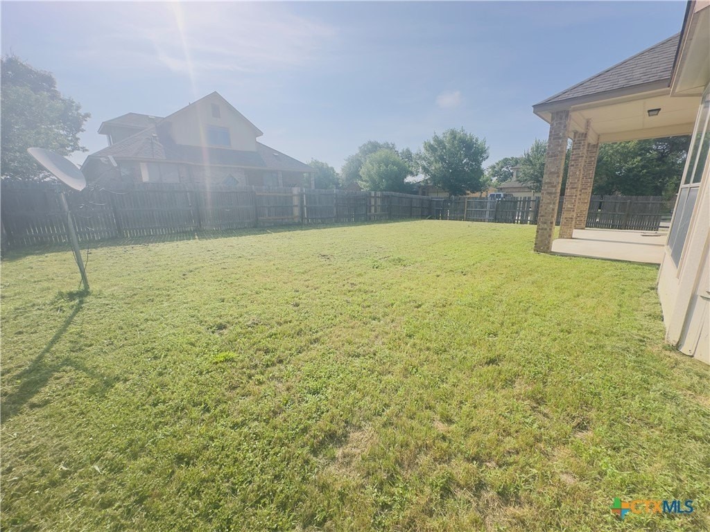 6808 Rosita Oak Dr - Photo 3 of 15