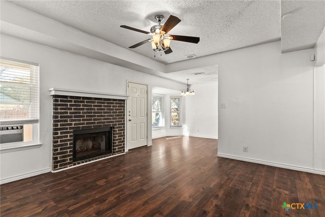 2309 Hidden Hill Dr - Photo 3 of 13