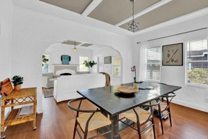 featured image of 3910 Greenwood Avenue
