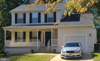 featured image of 3104 Barcroft Dr
