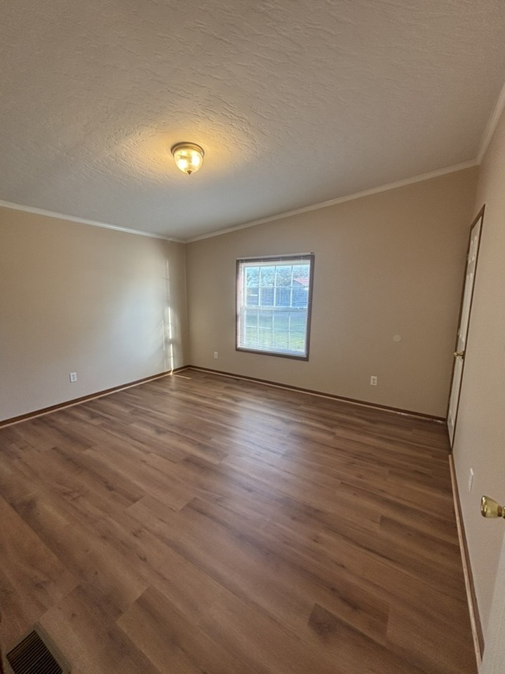 55 Greenfield Ct - Photo 6 of 31