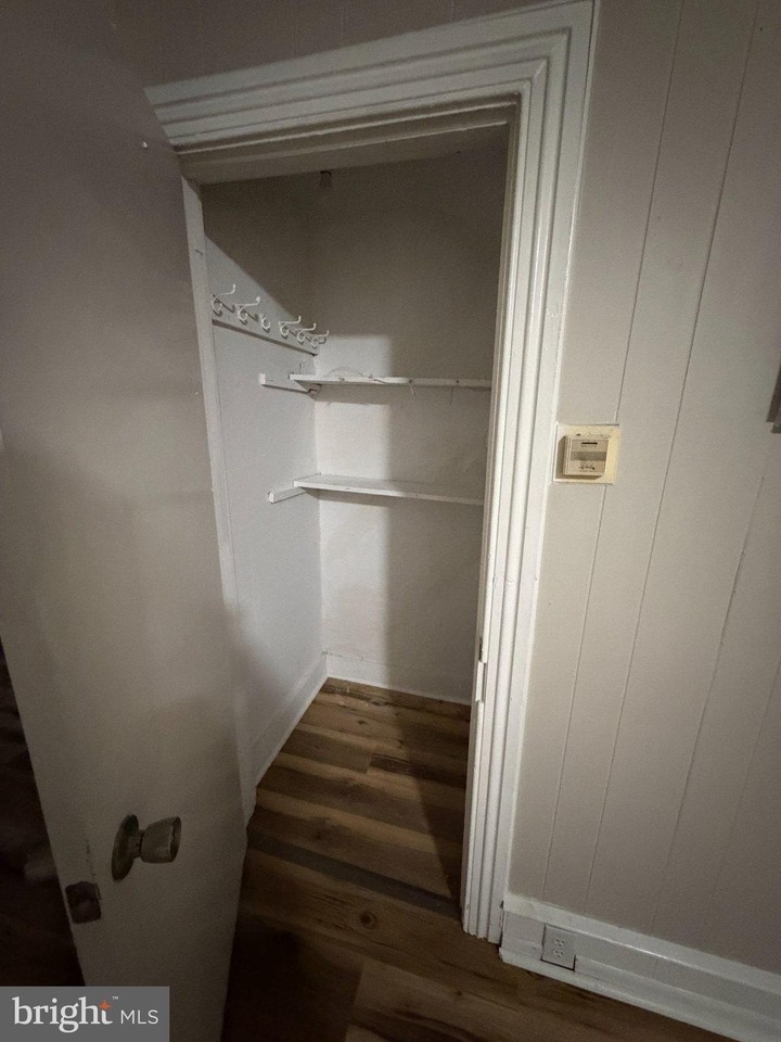 812 High St N - Photo 6 of 17