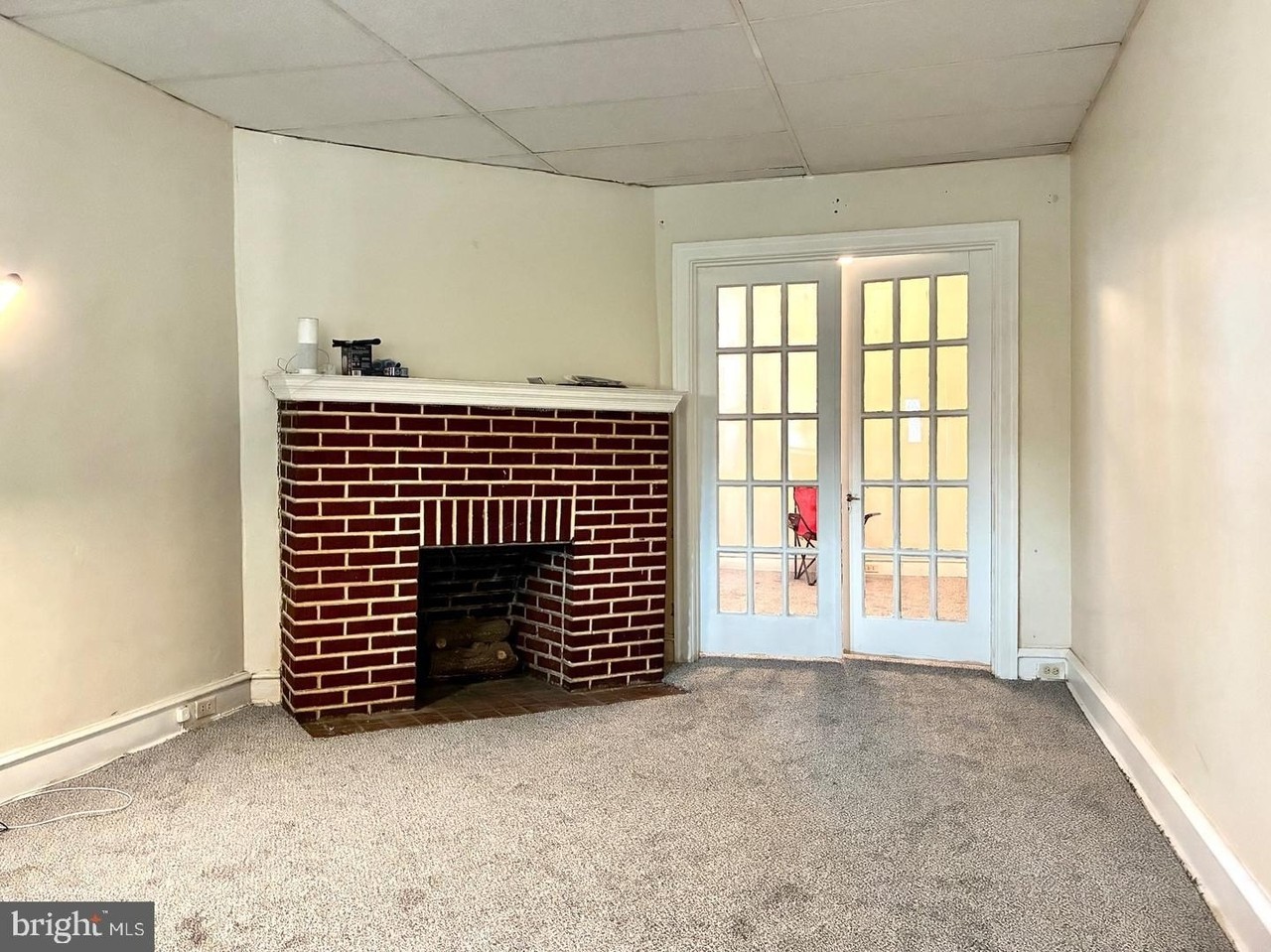 1305 Dyre St #1stFL - Photo 3 of 11