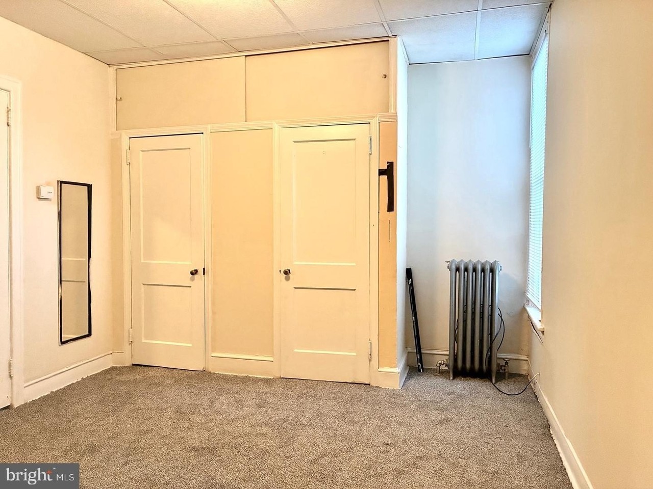 1305 Dyre St #1stFL - Photo 6 of 11