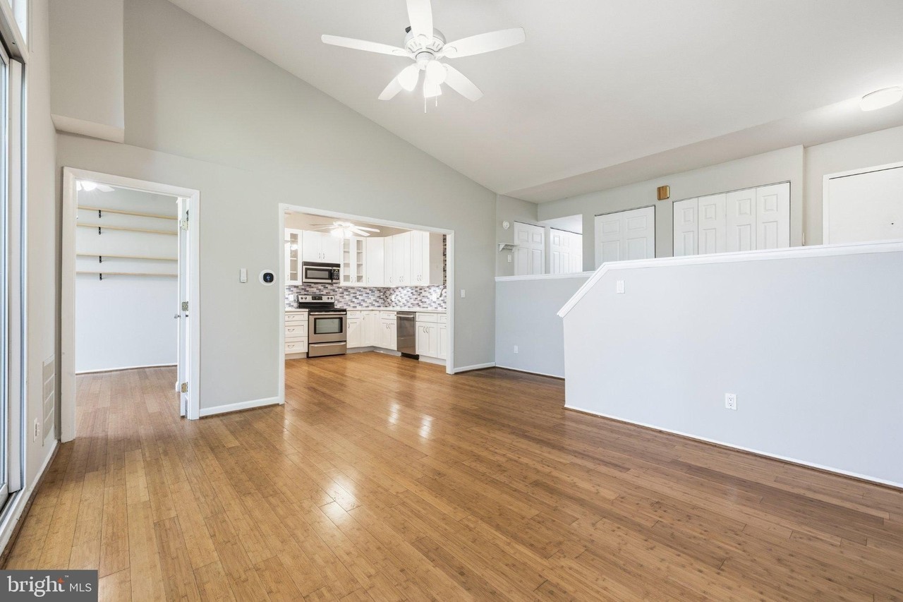 2114 Green Watch Way #10-301E - Photo 5 of 28