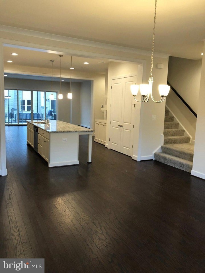 42303 Porter Ridge Ter - Photo 5 of 20