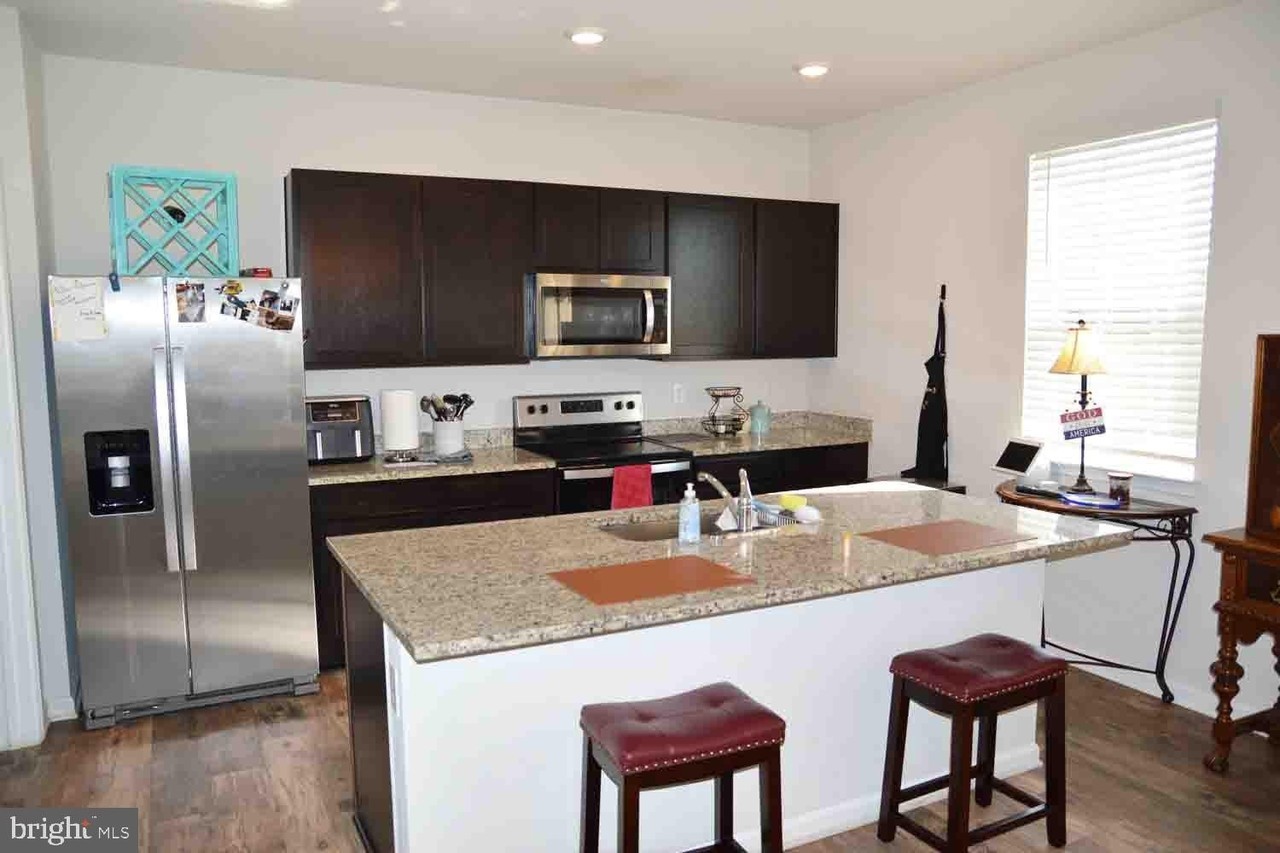 50 Gumspring Dr - Photo 3 of 12