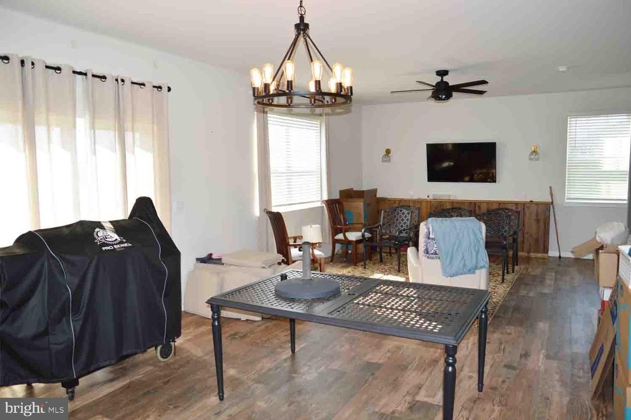 50 Gumspring Dr - Photo 4 of 12