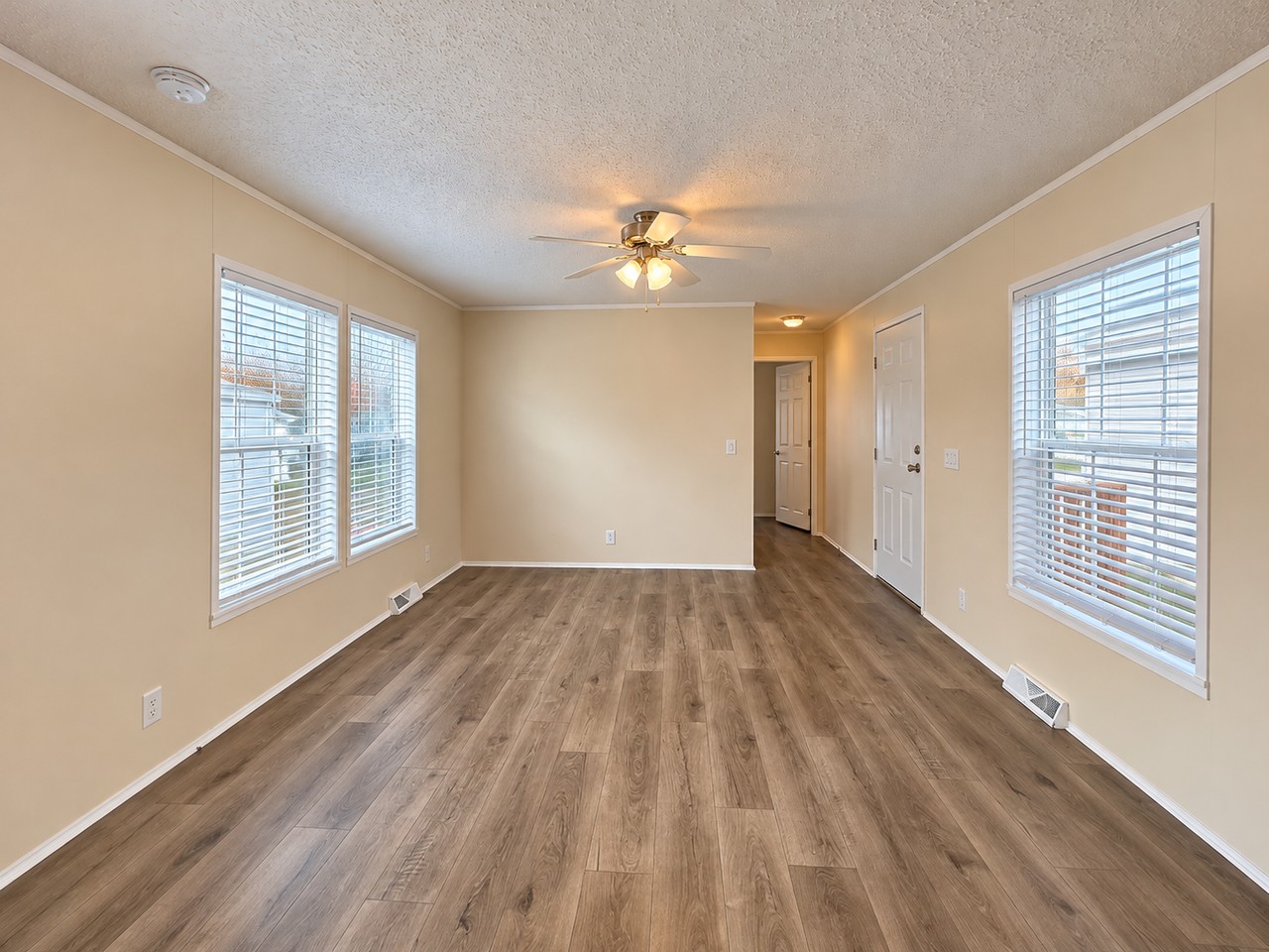 2345 Oakgrove Dr #48 - Photo 2 of 24