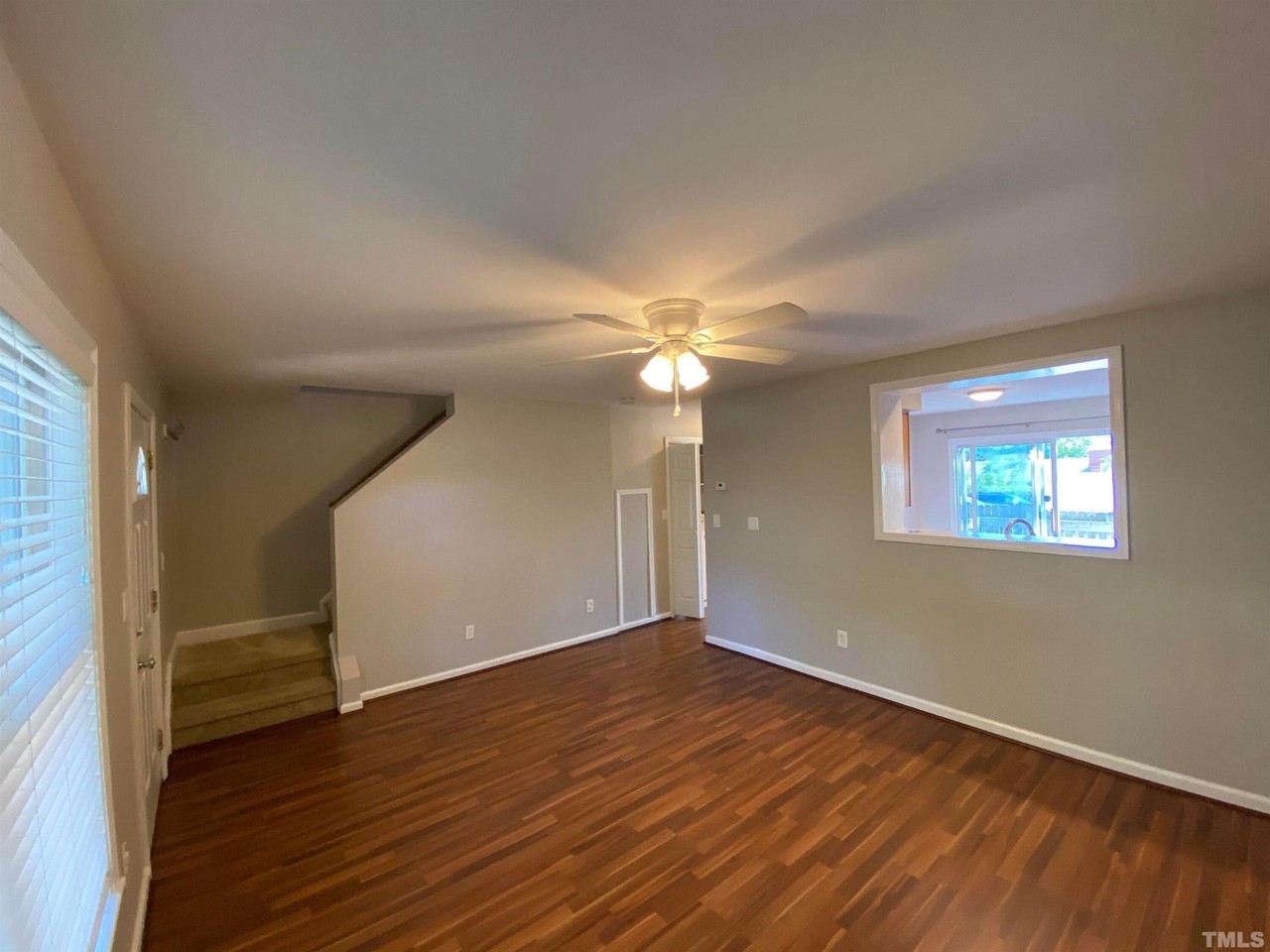 327 W Trinity Ave - Photo 3 of 17