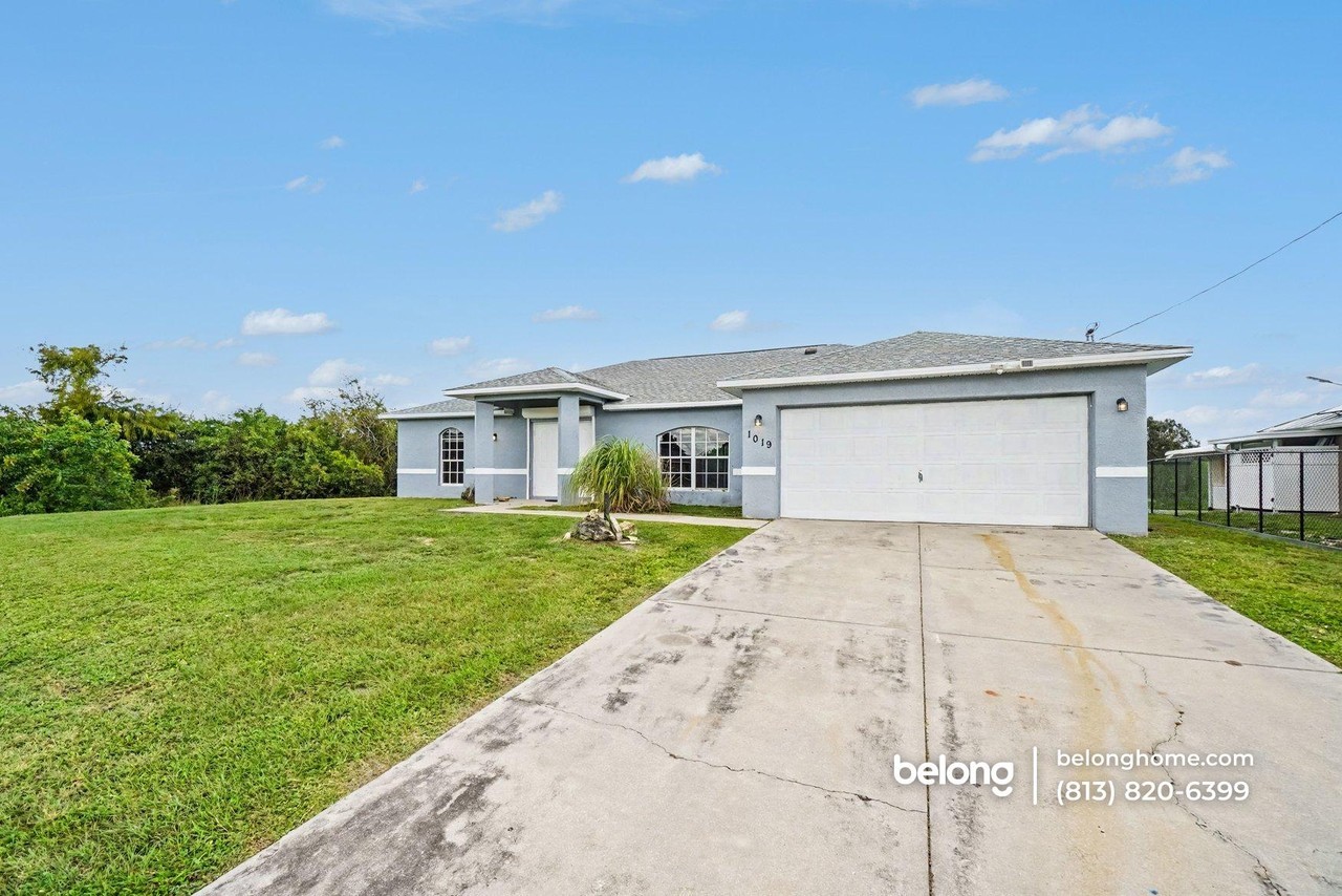 1019 Bandera St - Photo 2 of 16
