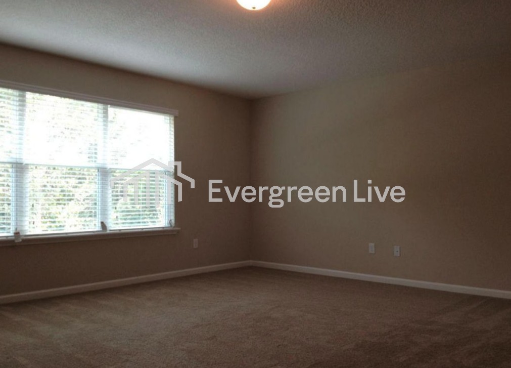 145 Terracina Dr - Photo 7 of 9