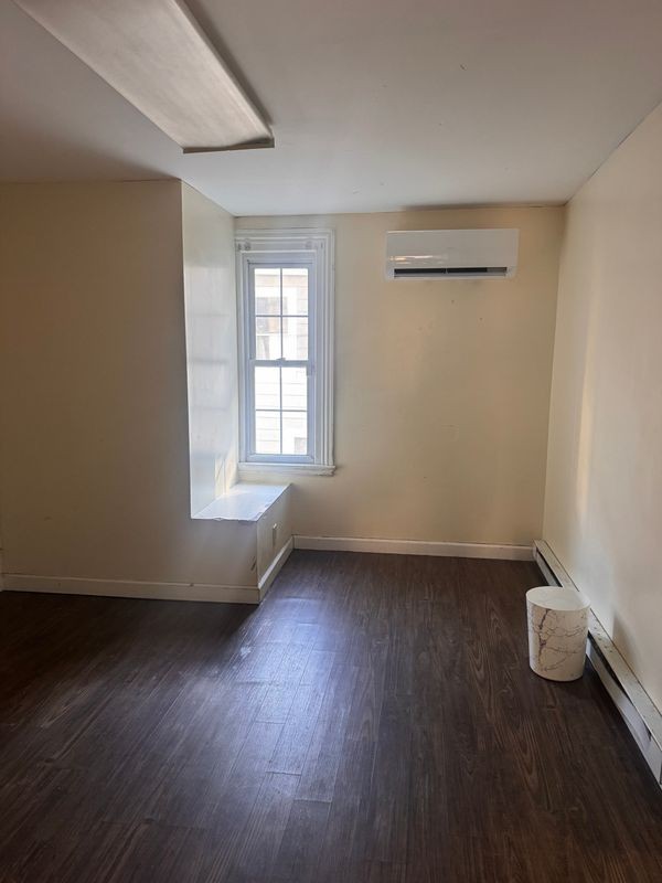 138 Broadway - Photo 7 of 17