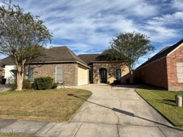 featured image of 10420 Hill Pointe Ave