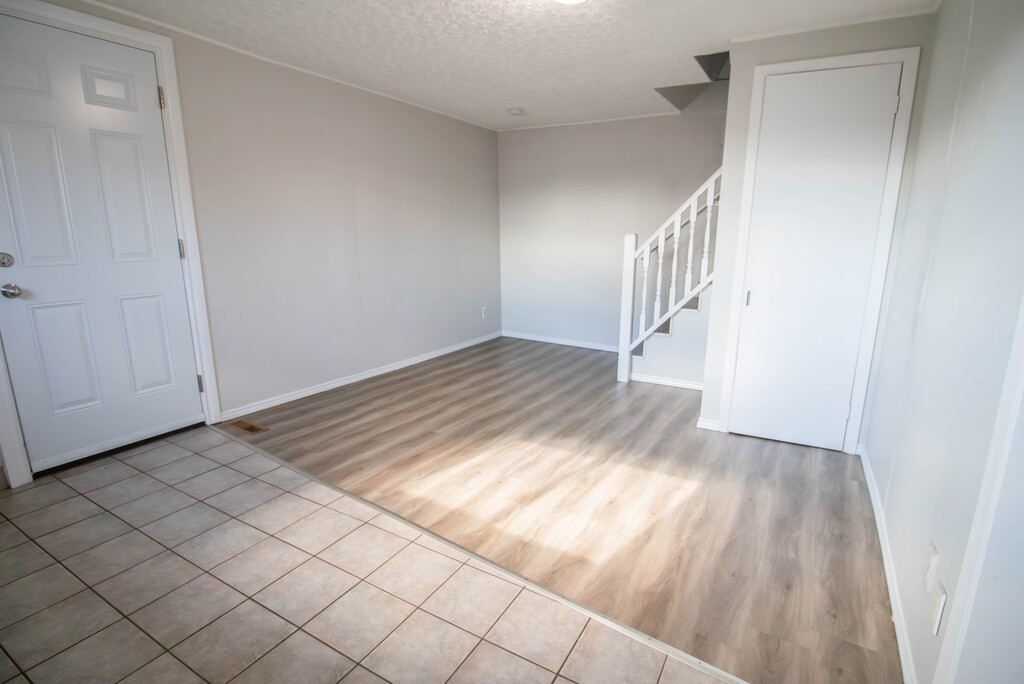 300 Alberta Street - 3 - Photo 3 of 19
