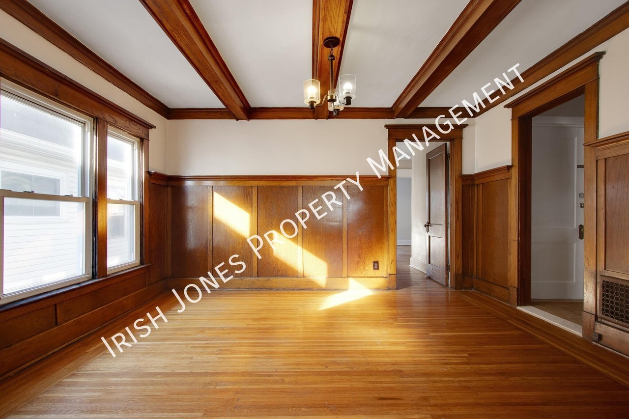 35 Elmview Pl #2 - Photo 4 of 17
