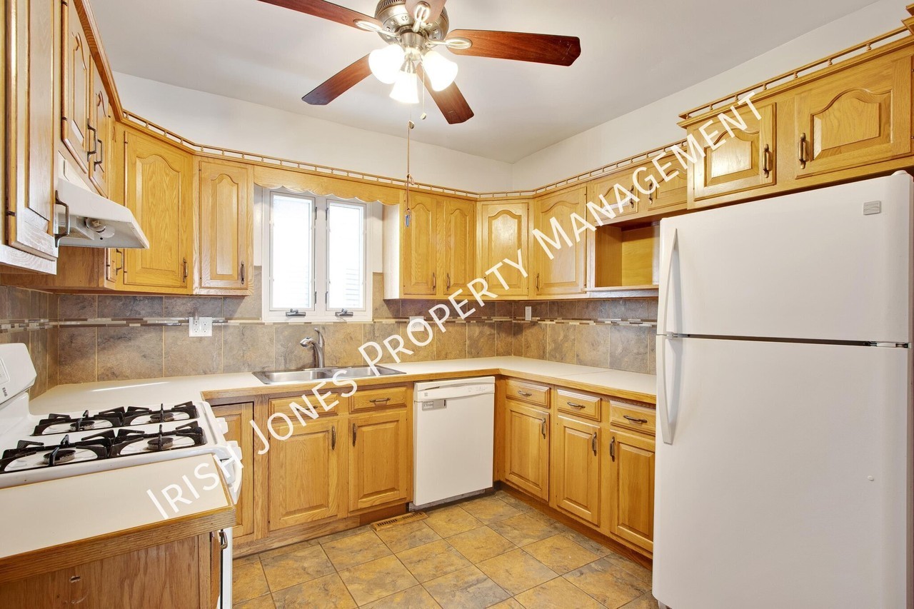 35 Elmview Pl #1LOWER - Photo 6 of 18
