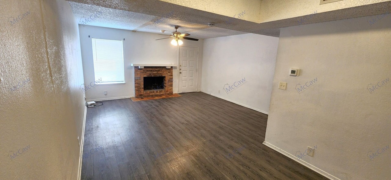 3820 Coates Cir - Photo 5 of 30