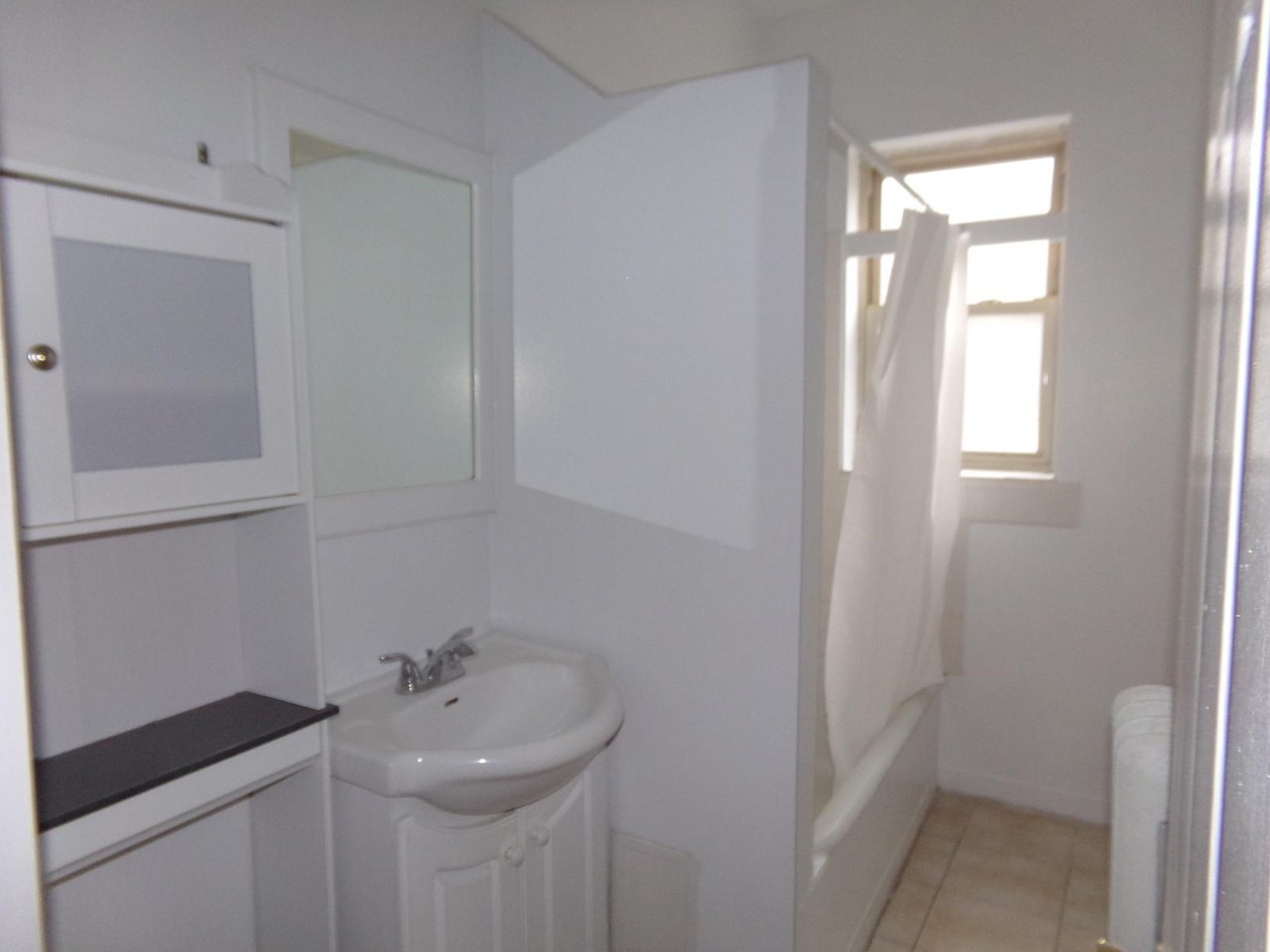 1326 W Estes Ave #X2S - Photo 3 of 8
