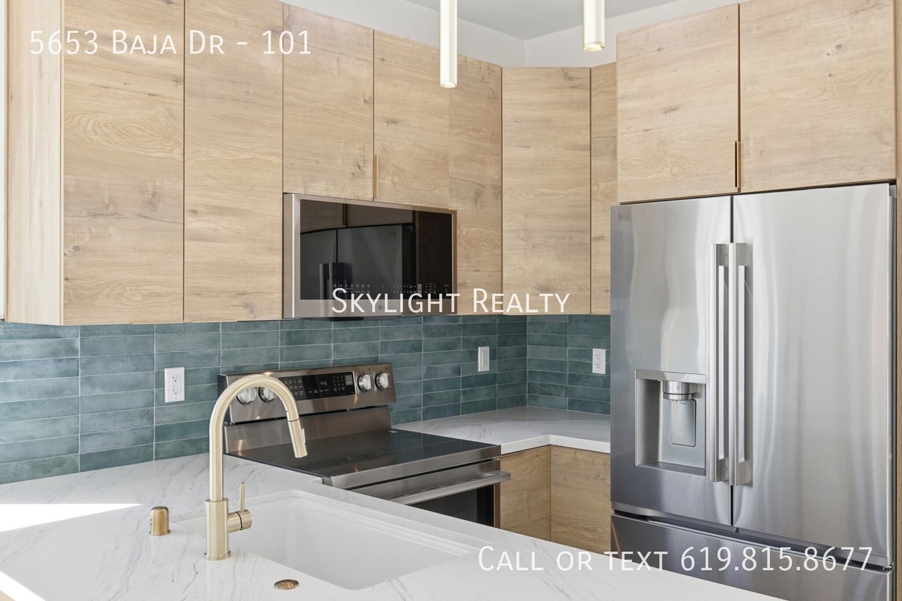 5653 Baja Dr #101 - Photo 6 of 24