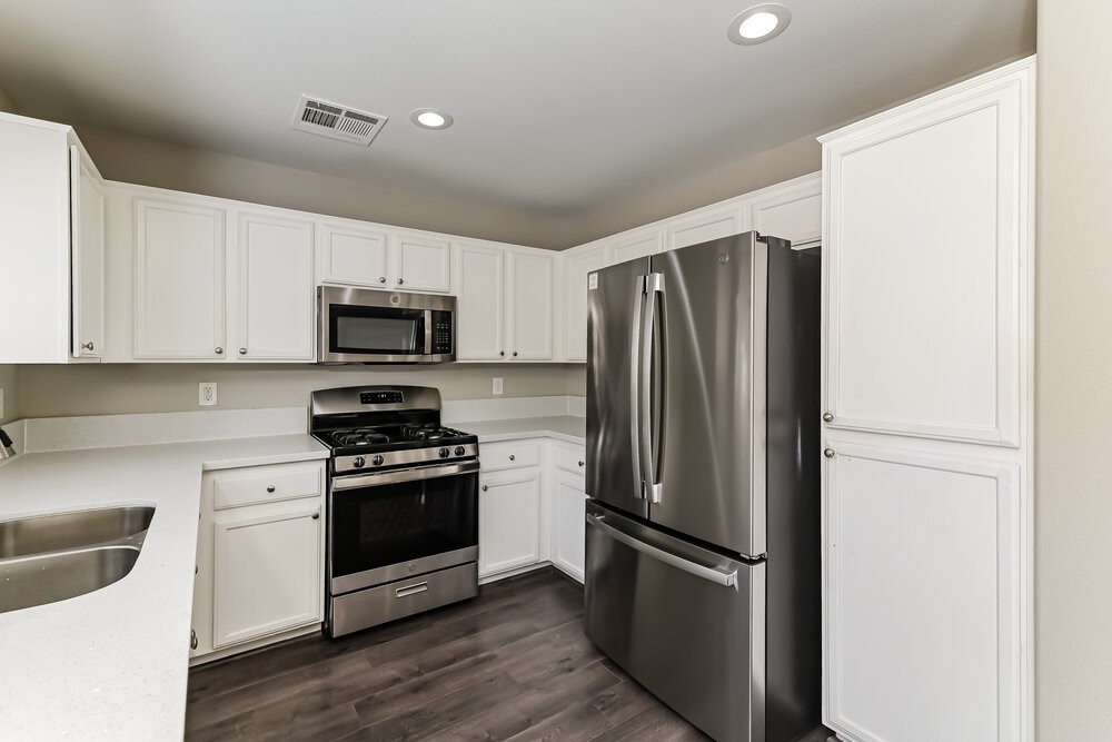879 Blushing Rose Pl - Photo 7 of 17