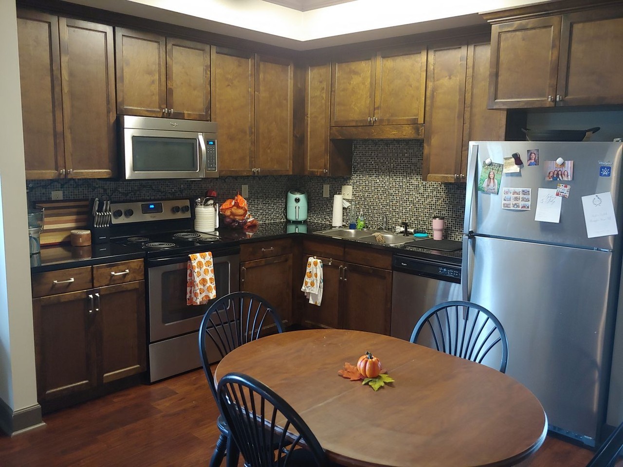 325 BETA DELTA - Photo 4 of 12