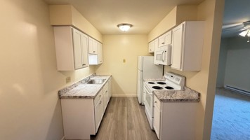 featured image of 1949 Western Ave #907