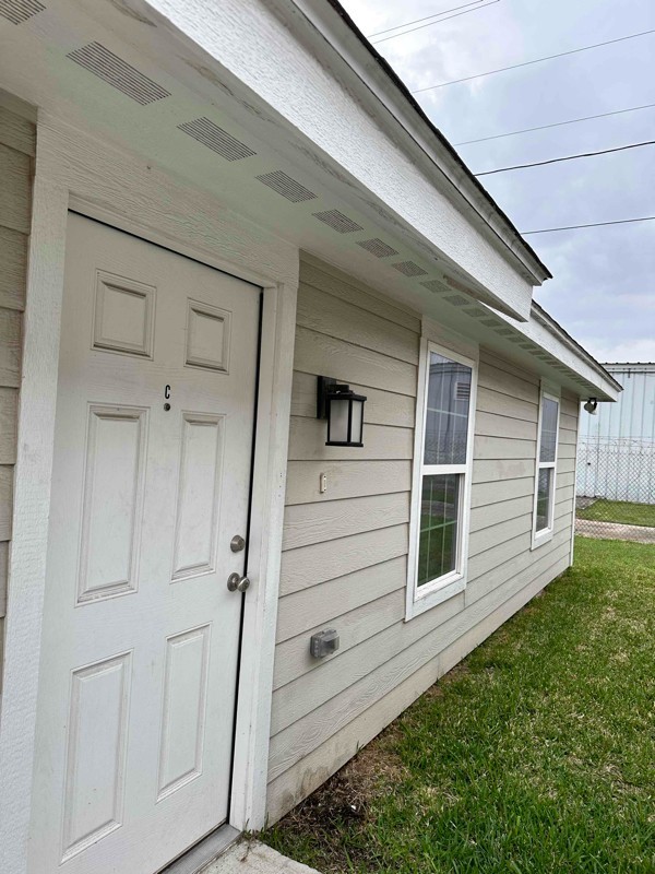 2212 Northridge Ave #D - Photo 3 of 16