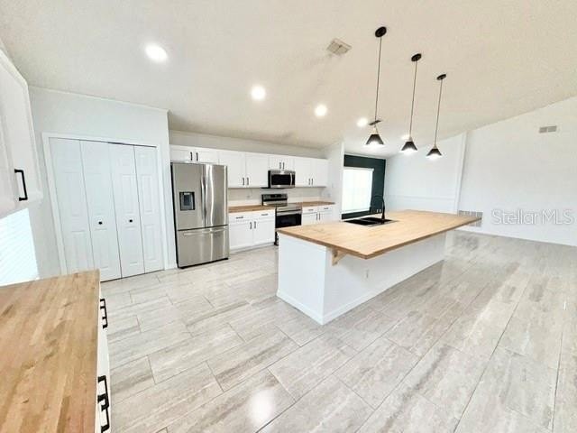 3229 Holland Dr - Photo 5 of 15
