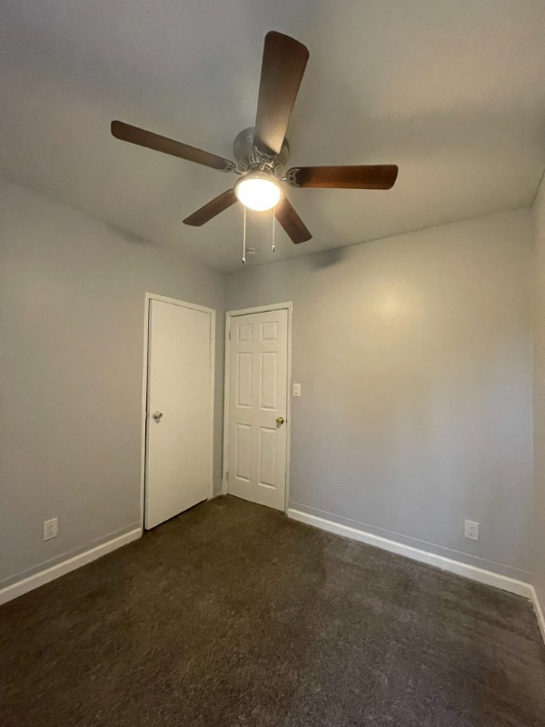 300 Oxford Ave #2 - Photo 4 of 19