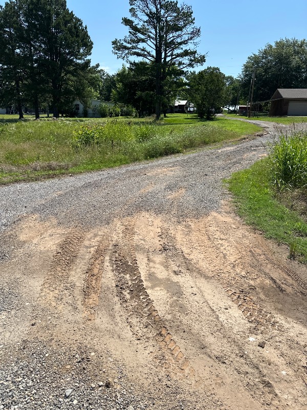 70 Palm Rd - Photo 2 of 16