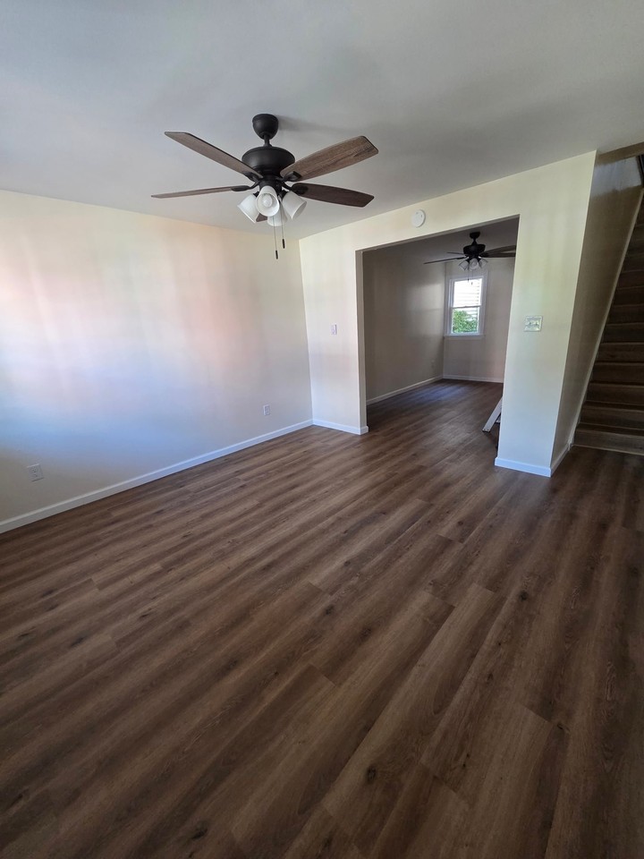 34 S Margaretta St - Photo 3 of 13