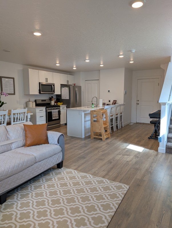 1217 W Agave Dr - Photo 2 of 16