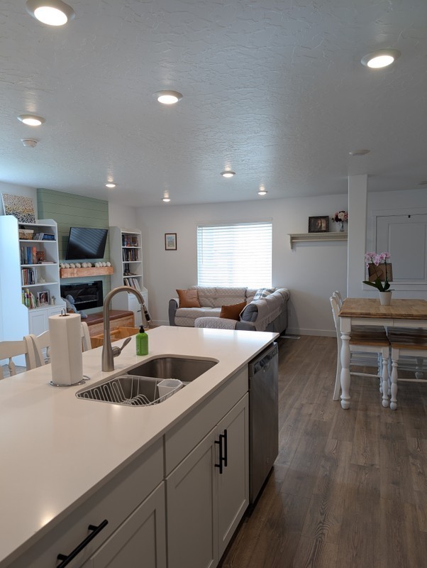 1217 W Agave Dr - Photo 4 of 16