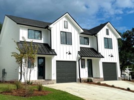 featured image of 814 Bayshore Dr