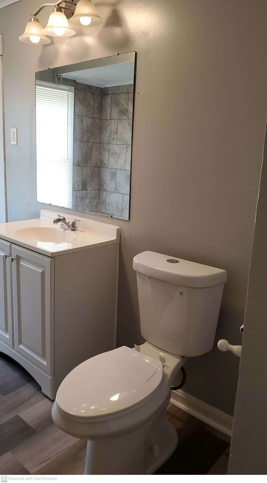 584 Saint Joseph Ave - Photo 5 of 14