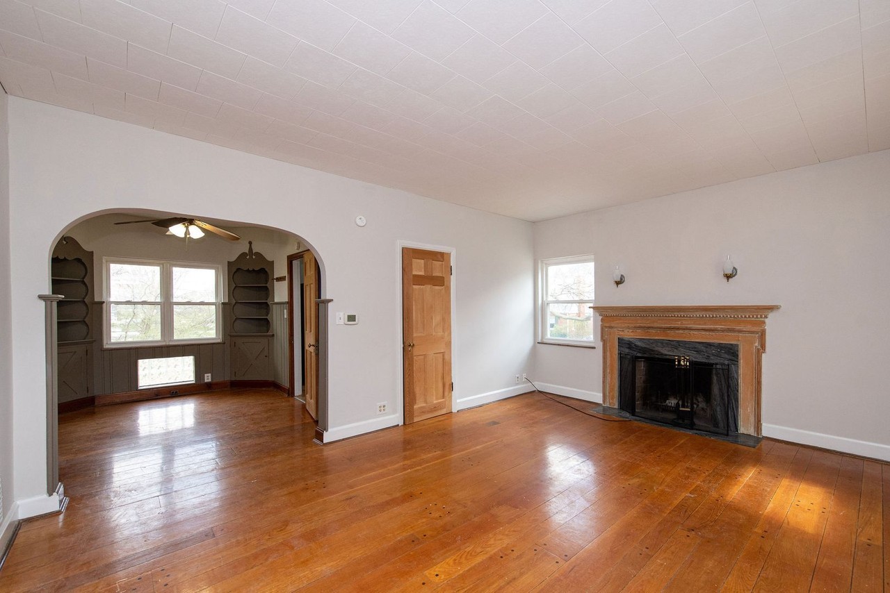 4032 Mcfarran Ave - Photo 4 of 35